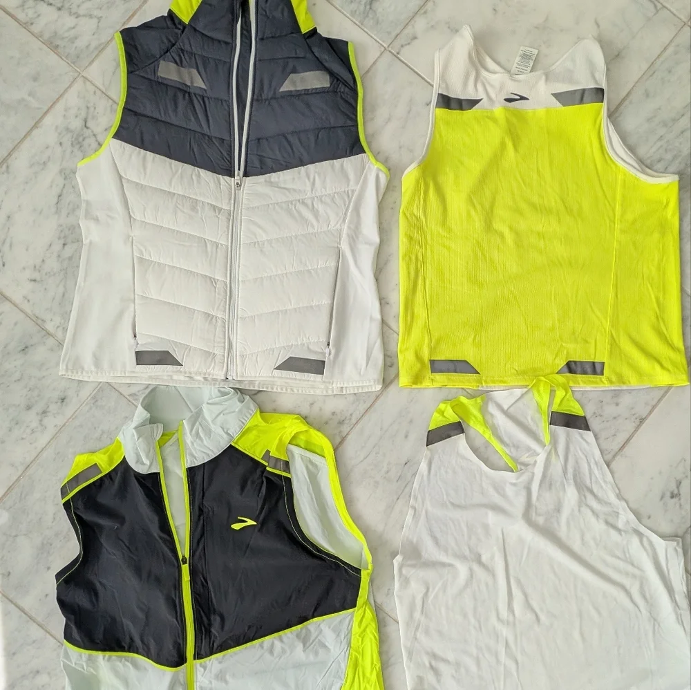 Brooks Women's Run Visible Athletic Tank Top - Picture 4 of 5